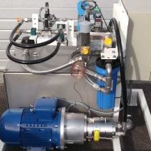 Centrale hydraulique de commande 80 bars pour le pilotage d’hélices à pas variable